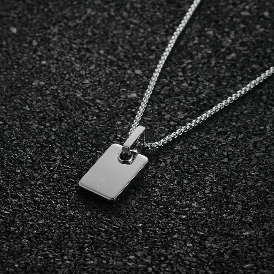 Chevron Pendant Square - Silver