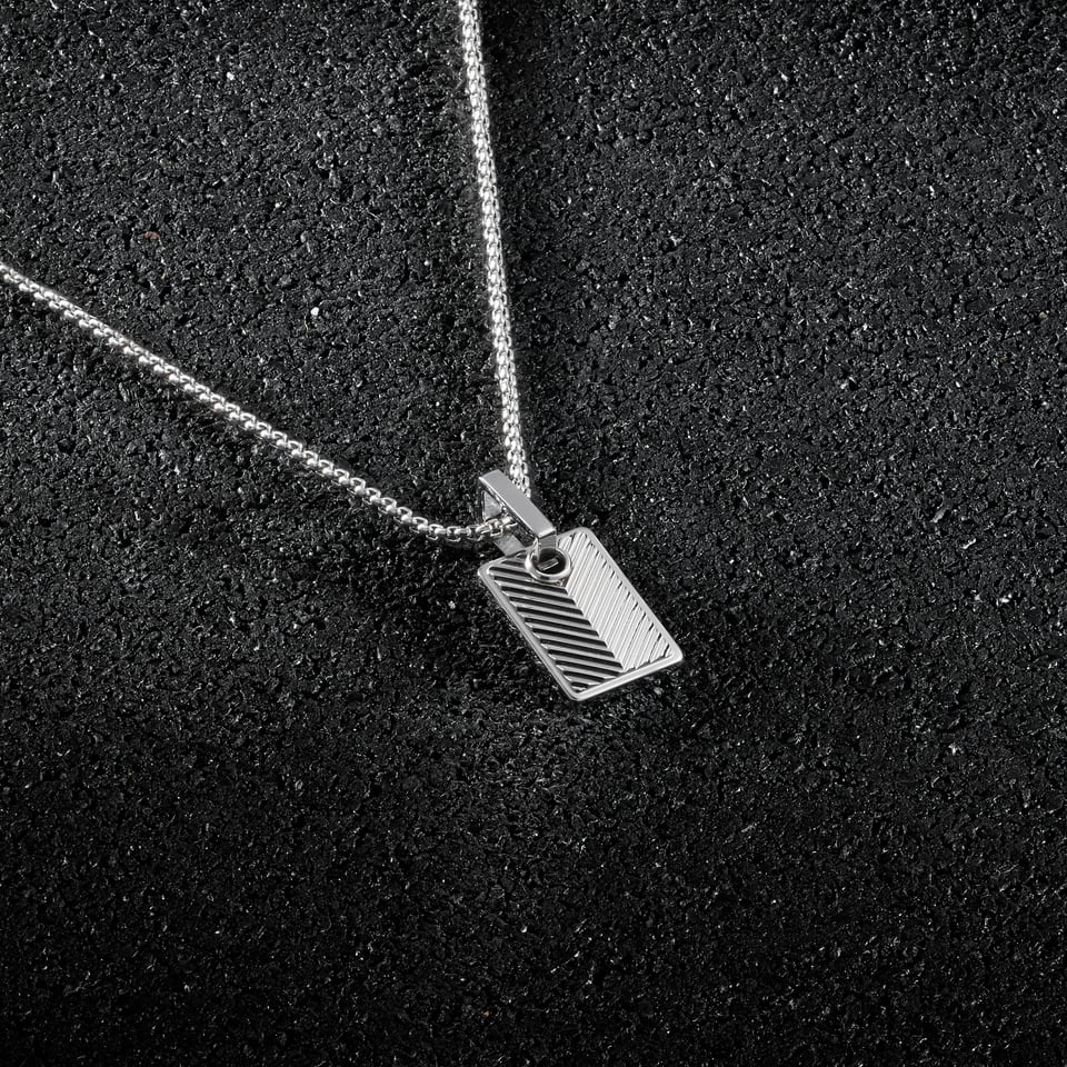 Chevron Pendant Square - Silver